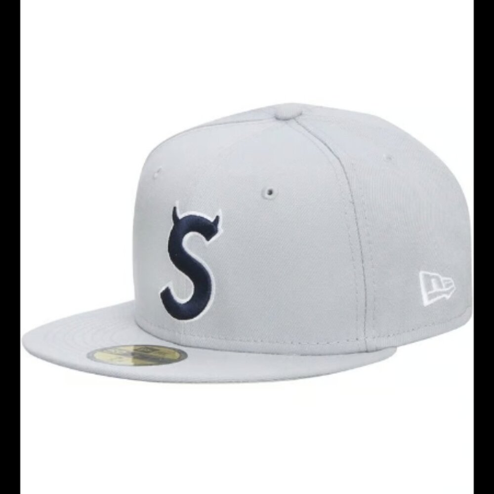 NEW Supreme S Logo New Era FW22 Grey One Size fits all Baseball Hat Authentic!